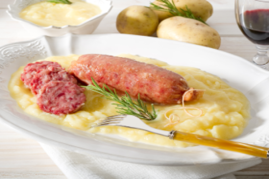  Mit Chipolata, Raclettekäse